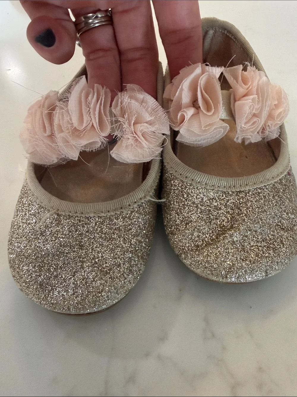 H&M Girls Gold Glitter Ballet Flats with Peach Rosette Strap